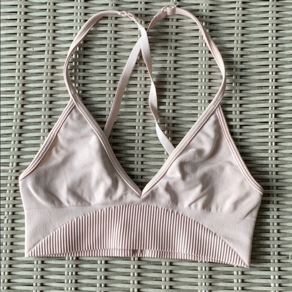 Ballet pink Lululemon sports bra